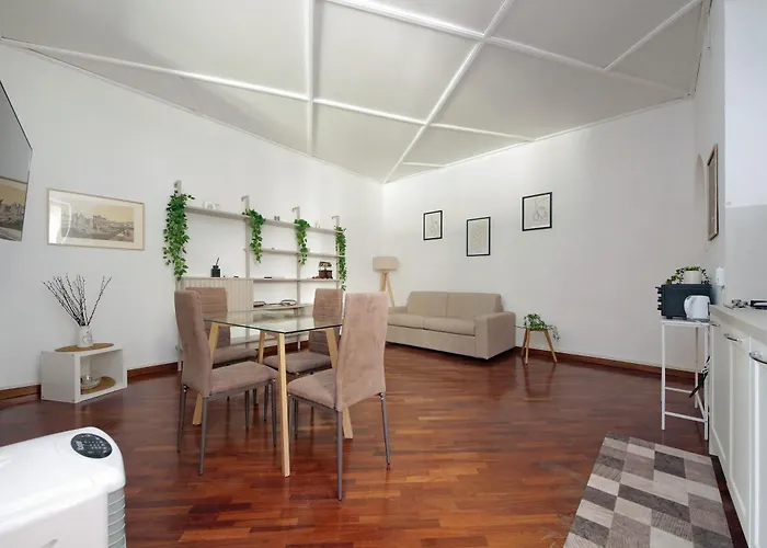Comfy Next To Termini Station *