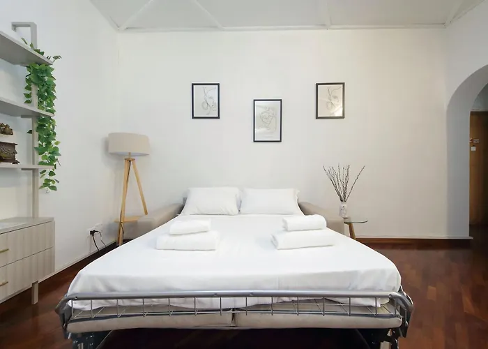 Comfy Next To Termini Station Appartamento